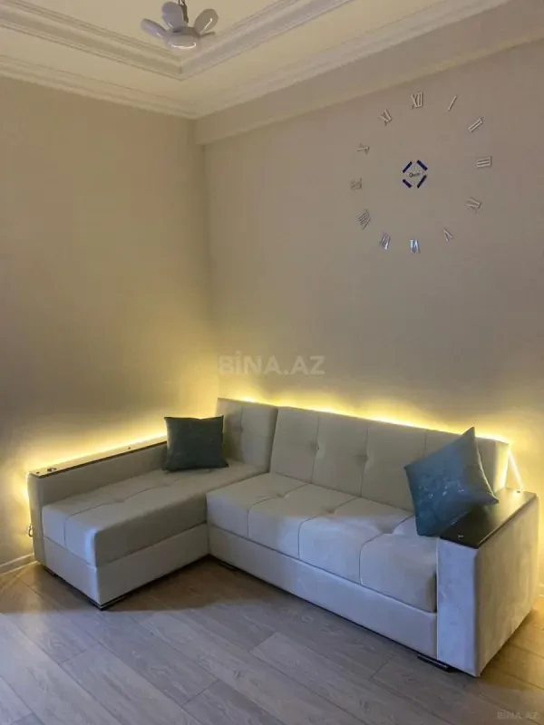 Kirayə verilir 2 otaqlı mənzil 46 m²