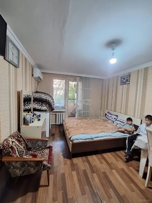 Satılır 1 otaqlı mənzil 30 m²