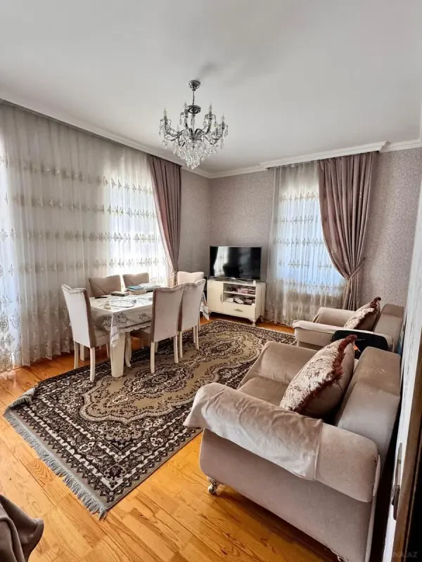 Satılır 3 otaqlı mənzil 100 m²