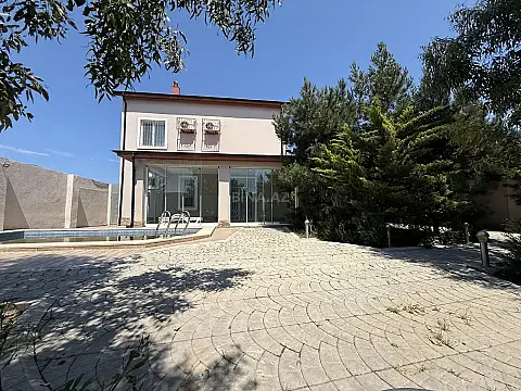 Satılır 5 otaqlı həyət evi 260 m² — Bakı 5 otaq 260.00 m²