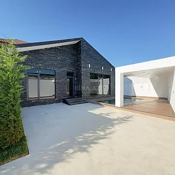 Satılır 4 otaqlı həyət evi 165 m² — Bakı, Mərdəkan 4 otaq 165.00 m²