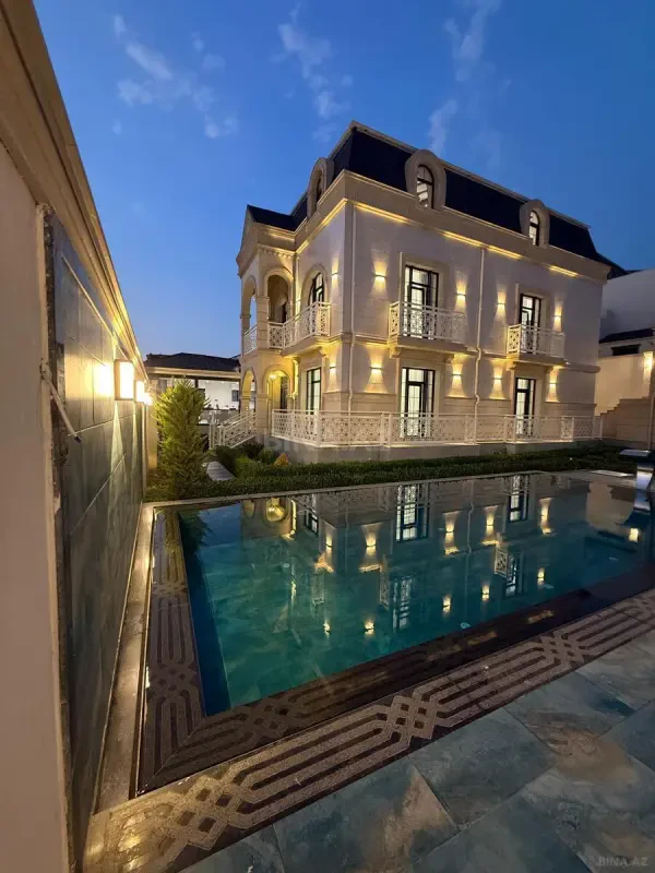 Satılır 6 otaqlı həyət evi 400 m²