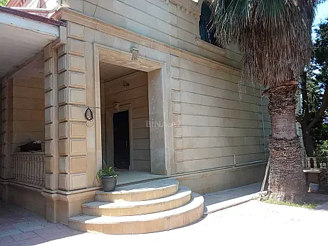 Kirayə verilir 5 otaqlı həyət evi 300 m² — Bakı, Fatmayı 5 otaq 300.00 m²