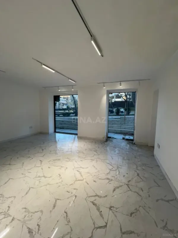 Kirayə verilir obyekt 65 m²