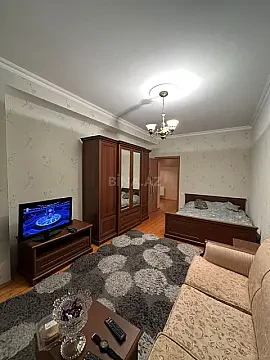 Kirayə verilir 1 otaqlı mənzil 56 m² — Bakı, Memar Əcəmi yanı 1 otaq 56.00 m²