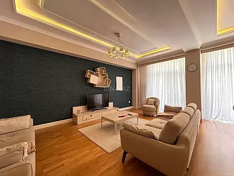 Kirayə verilir 3 otaqlı mənzil 140 m² — Bakı 3 otaq 140.00 m²