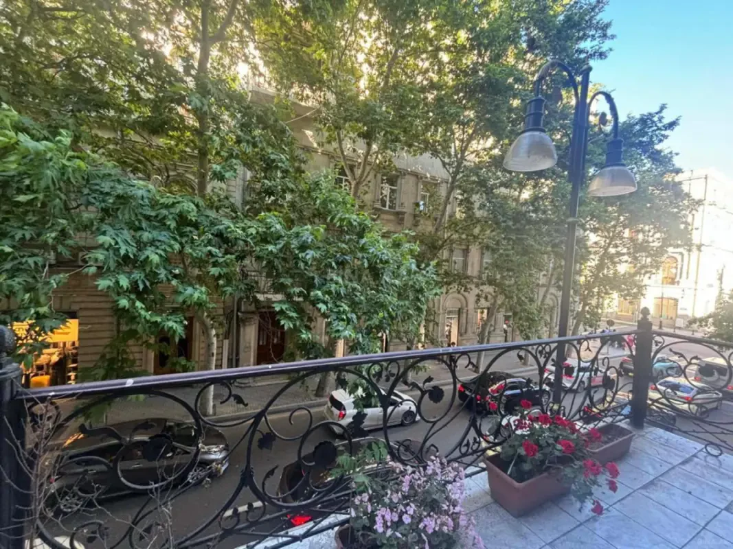 Kirayə verilir 1 otaqlı mənzil 45 m²