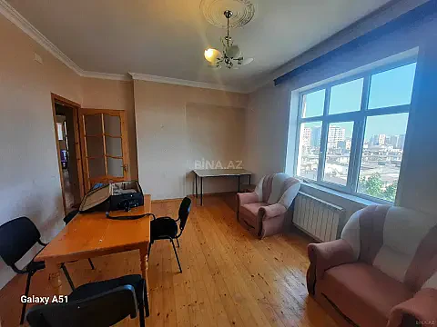 Kirayə verilir 3 otaqlı mənzil 80 m² — Bakı, İnşaatçılar 3 otaq 80.00 m²