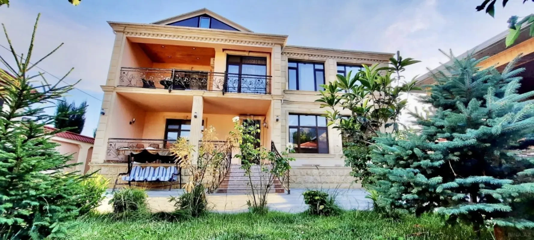 Kirayə verilir 5 otaqlı həyət evi 300 m²