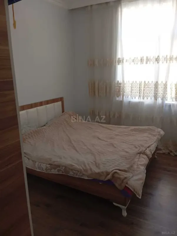 Kirayə verilir 2 otaqlı mənzil 65 m²