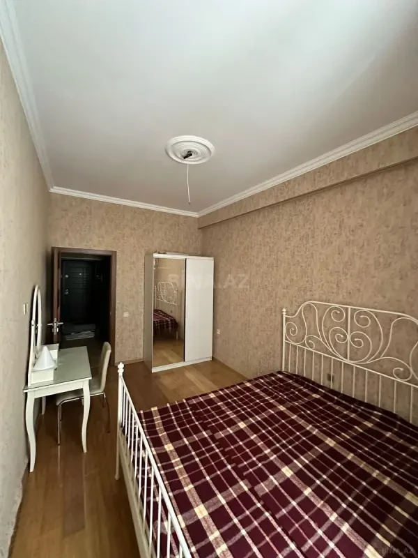 Kirayə verilir 2 otaqlı mənzil 55 m²
