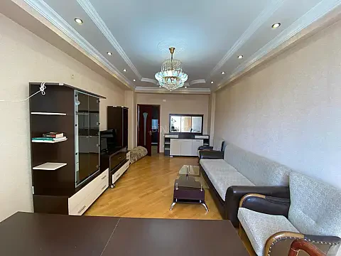 Kirayə verilir 2 otaqlı mənzil 100 m² — Bakı, İnşaatçılar 2 otaq 100.00 m²