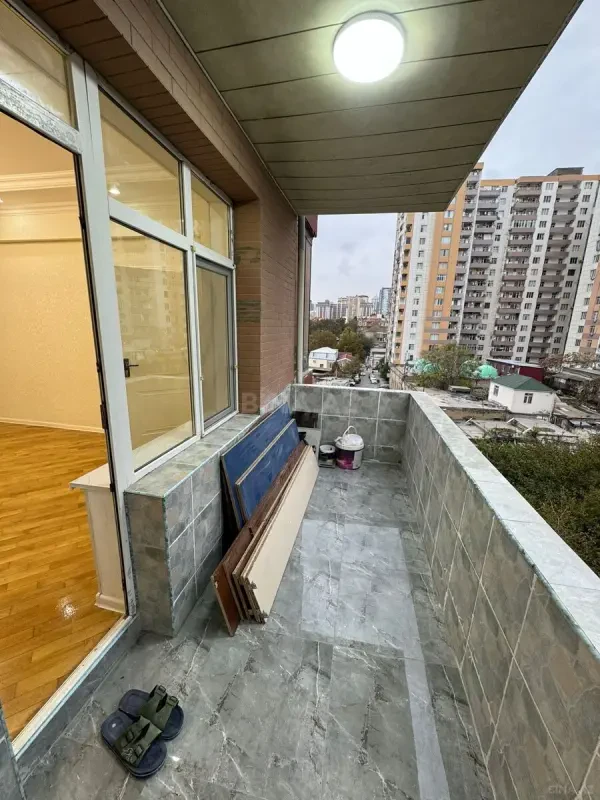 Kirayə verilir 2 otaqlı mənzil 75 m²