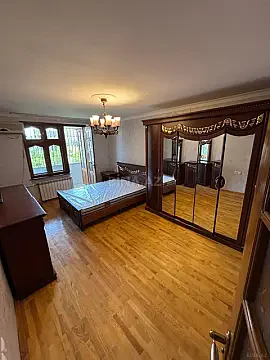 Kirayə verilir 3 otaqlı mənzil 60 m² — Bakı 3 otaq 60.00 m²