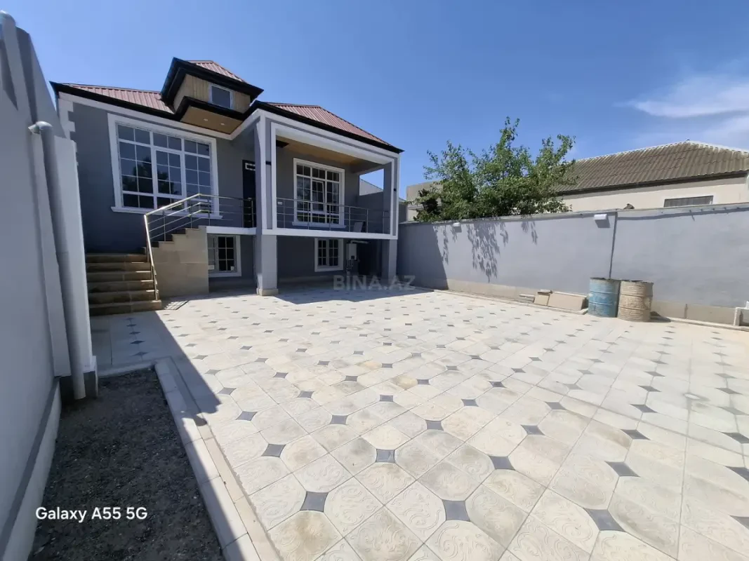 Satılır 4 otaqlı həyət evi 110 m²