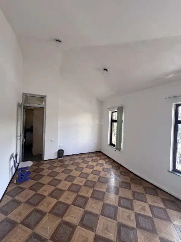 Kirayə verilir 1 otaqlı ofis 20 m²