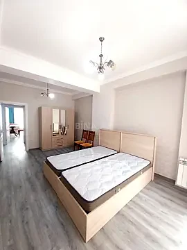 Kirayə verilir 2 otaqlı mənzil 79 m² — Bakı 2 otaq 79.00 m²