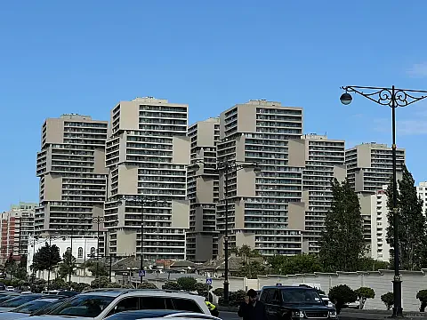 Kirayə verilir 2 otaqlı mənzil 110 m² — Bakı 2 otaq 110.00 m²