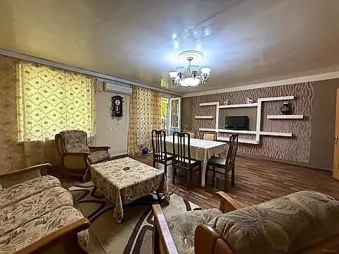 Kirayə verilir 2 otaqlı mənzil 70 m² — Bakı 2 otaq 70.00 m²