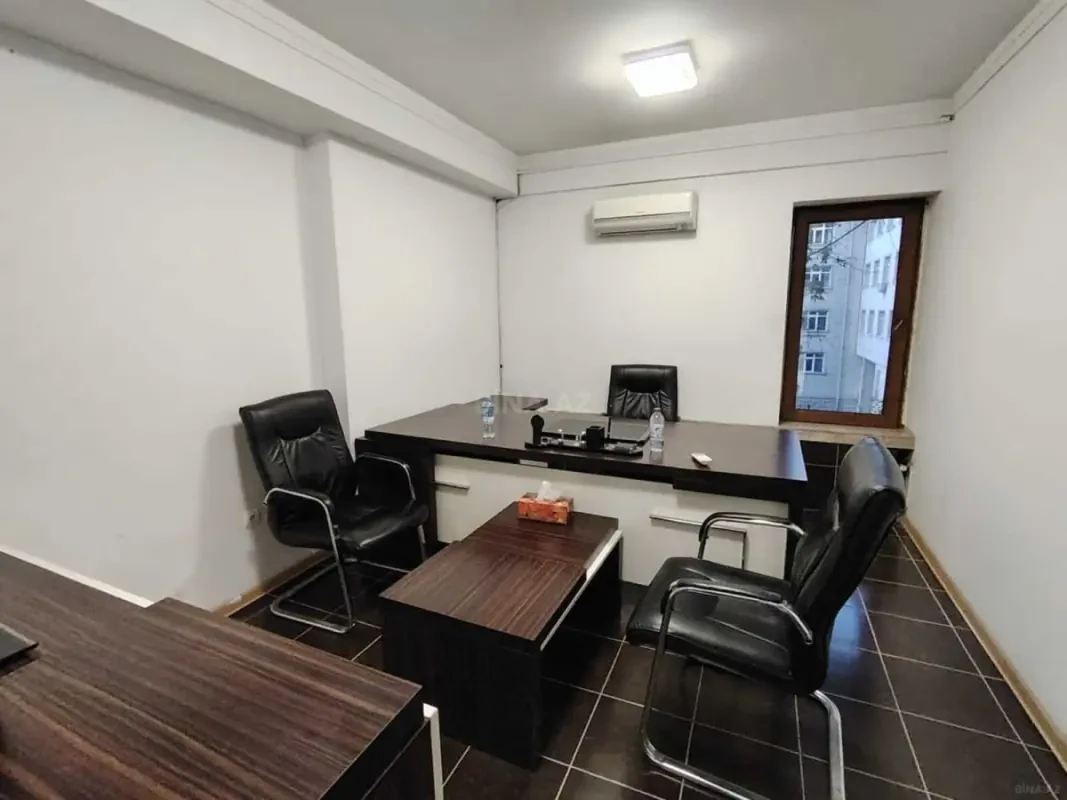 Kirayə verilir 3 otaqlı ofis 90 m²
