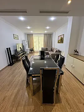 Kirayə verilir 3 otaqlı mənzil 140 m² — Bakı, Səbail 3 otaq 140.00 m²