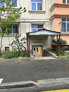 Kirayə verilir obyekt 50 m² — Bakı, Nəsimi 50.00 m²