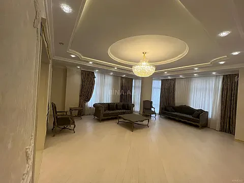Satılır 3 otaqlı mənzil 134 m² — Bakı 3 otaq 134.00 m²