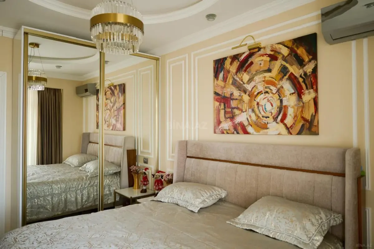 Kirayə verilir 2 otaqlı mənzil 67 m²