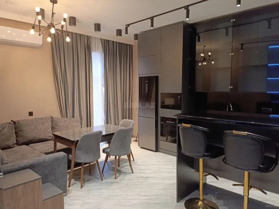 Kirayə verilir 3 otaqlı mənzil 110 m²