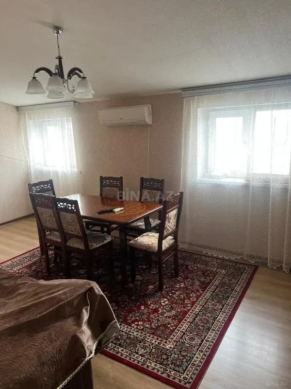 Satılır 2 otaqlı mənzil 80 m²