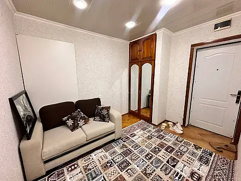 Kirayə verilir 1 otaqlı mənzil 40 m² — Bakı, Əhmədli 1 otaq 40.00 m²