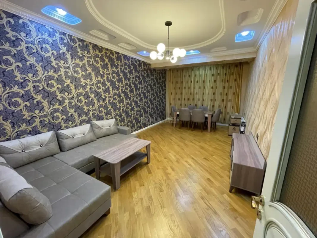 Kirayə verilir 2 otaqlı mənzil 3 m²