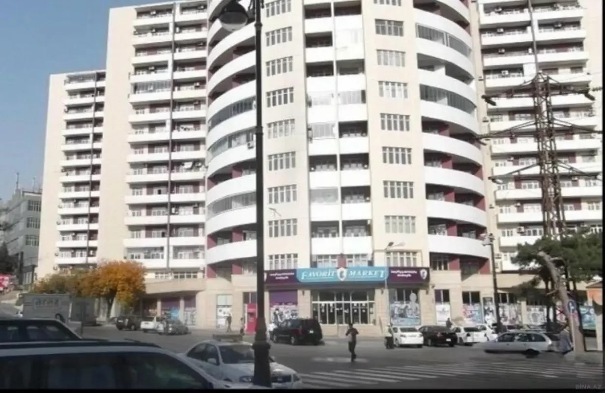 Kirayə verilir 3 otaqlı mənzil 140 m²