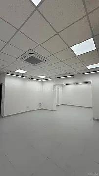 Kirayə verilir 1 otaqlı ofis 67 m² — Bakı 1 otaq 67.00 m²