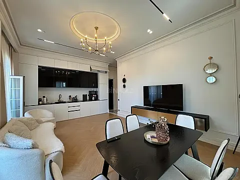 Kirayə verilir 4 otaqlı mənzil 145 m² — Bakı 4 otaq 145.00 m²