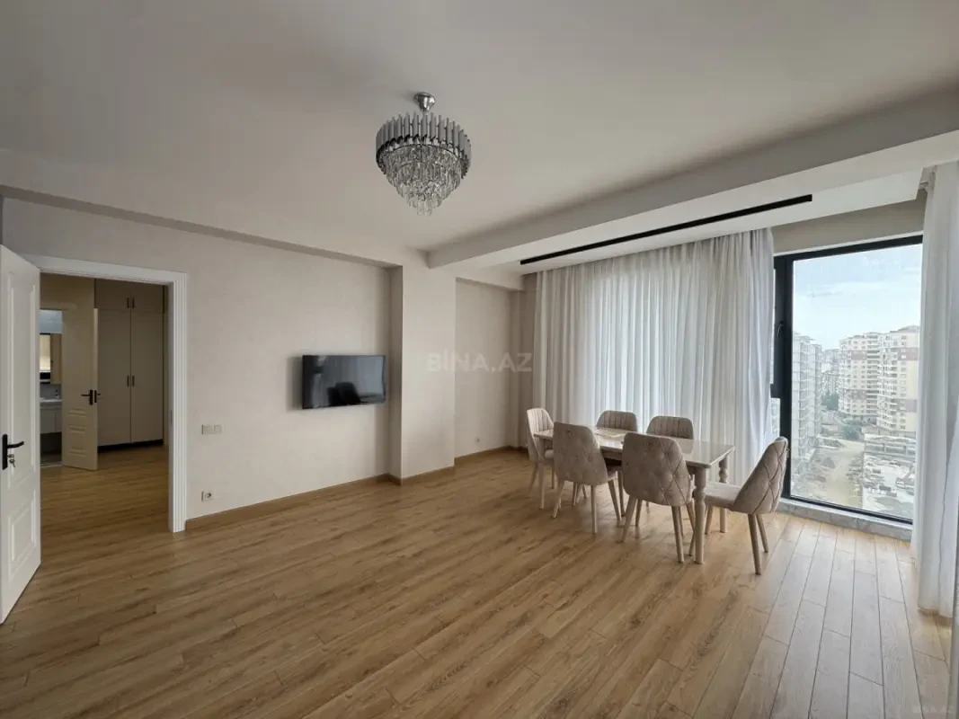 Kirayə verilir 3 otaqlı mənzil 110 m²