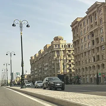 Kirayə verilir 3 otaqlı mənzil 125 m² — Bakı, Nərimanov 3 otaq 125.00 m²