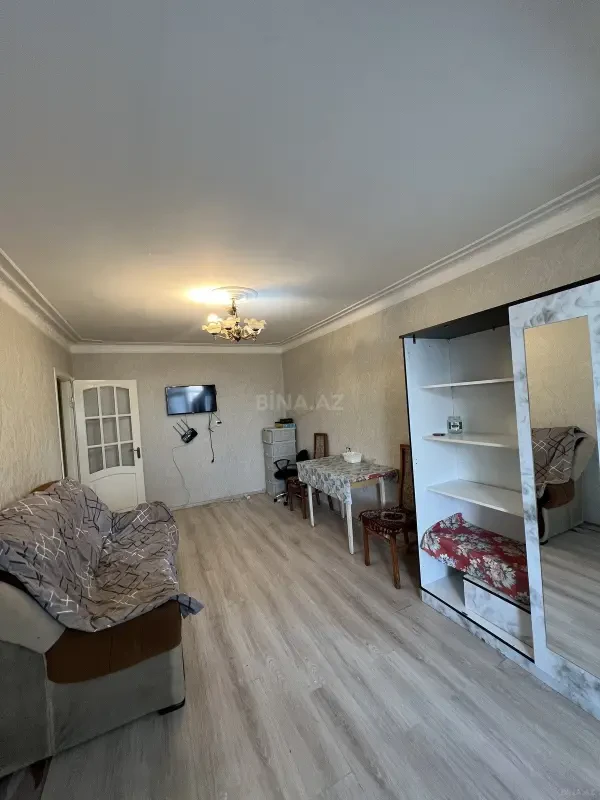 Kirayə verilir 2 otaqlı mənzil 45 m²