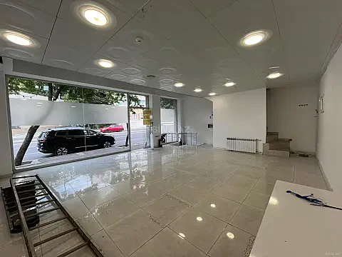 Kirayə verilir obyekt 145 m² — Bakı, Əhmədli 145.00 m²