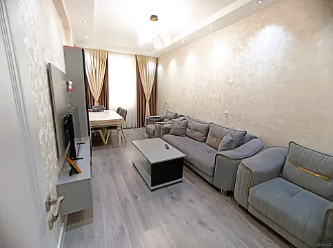 Satılır 2 otaqlı mənzil 102 m² — Bakı, Əhmədli 2 otaq 102.00 m²
