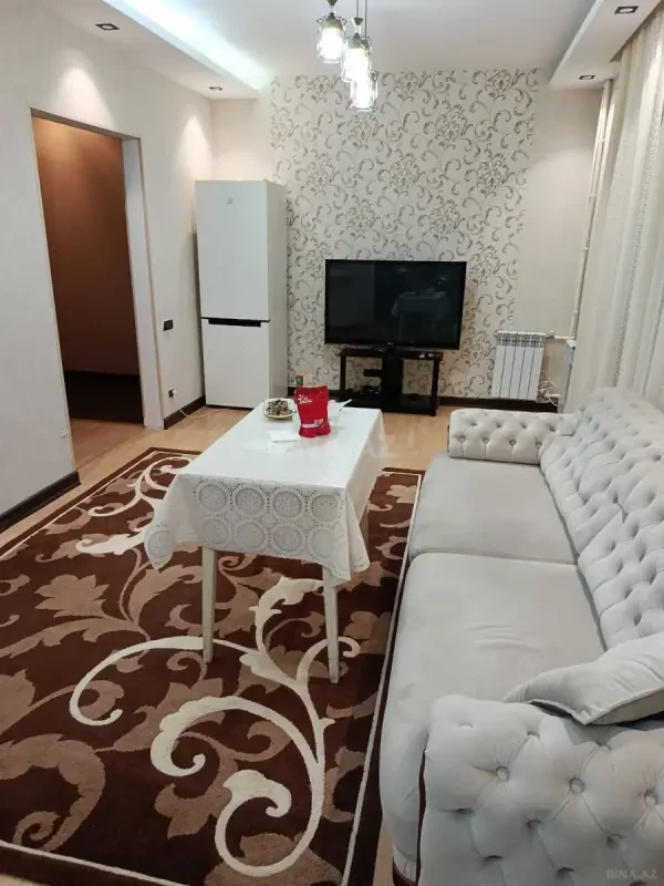 Kirayə verilir 2 otaqlı mənzil 48 m²