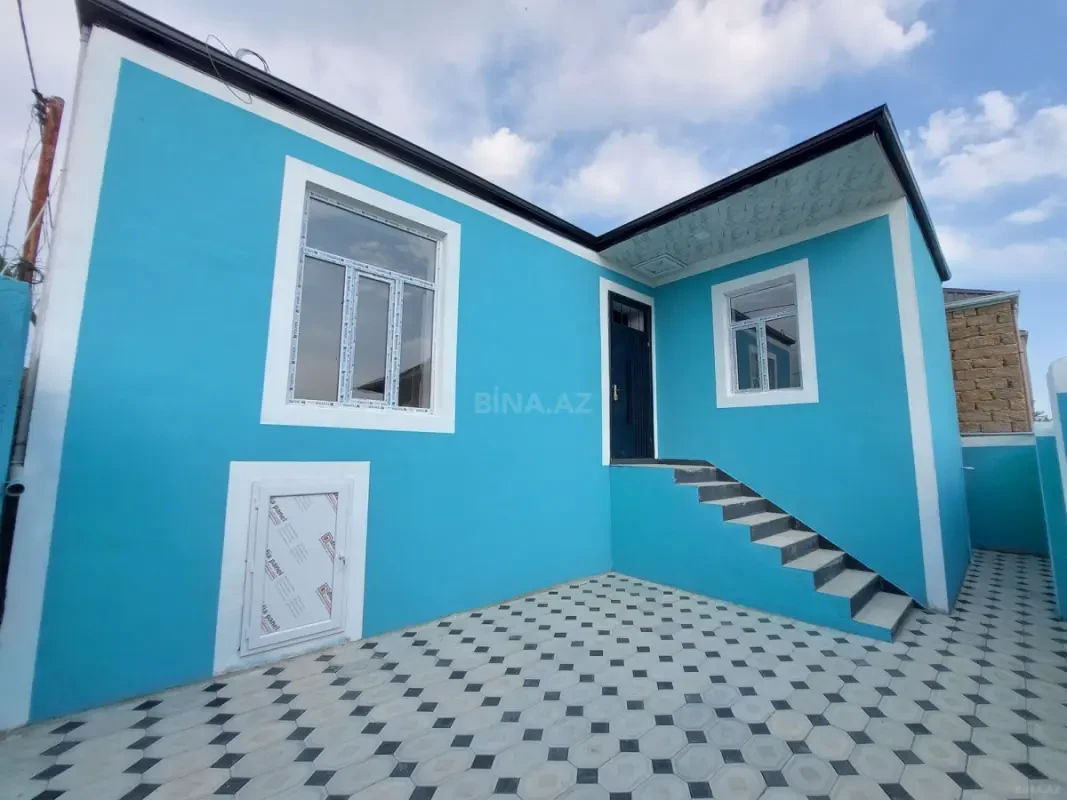 Satılır 3 otaqlı həyət evi 100 m²