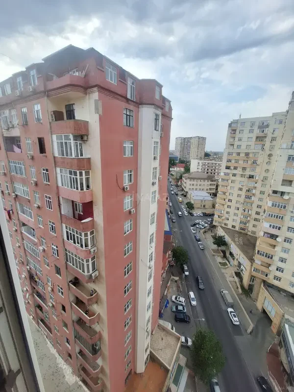 Satılır 2 otaqlı mənzil 54 m²