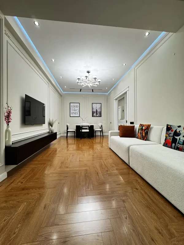 Satılır 2 otaqlı mənzil 80 m²