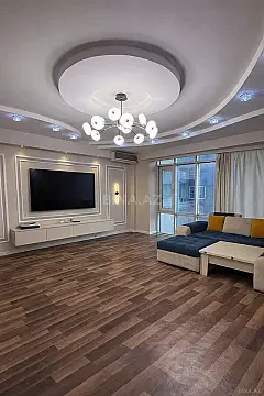 Kirayə verilir 3 otaqlı mənzil 115 m² — Bakı, Bakıxanov 3 otaq 115.00 m²
