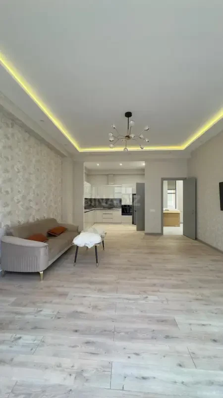 Kirayə verilir 3 otaqlı mənzil 96 m²