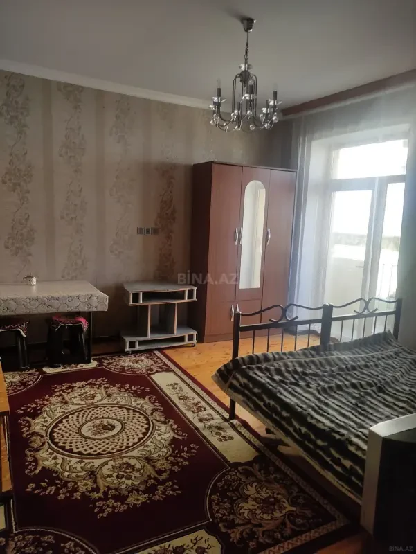 Kirayə verilir 2 otaqlı mənzil 36 m²