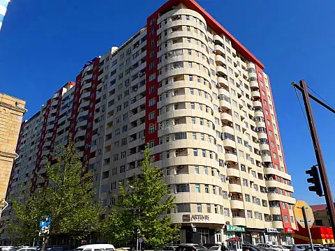 Kirayə verilir 3 otaqlı mənzil 130 m² — Bakı, Xətai 3 otaq 130.00 m²