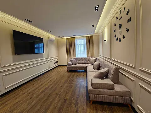 Kirayə verilir 2 otaqlı mənzil 70 m² — Bakı 2 otaq 70.00 m²