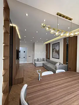 Satılır 3 otaqlı mənzil 118 m² — Bakı 3 otaq 118.00 m²